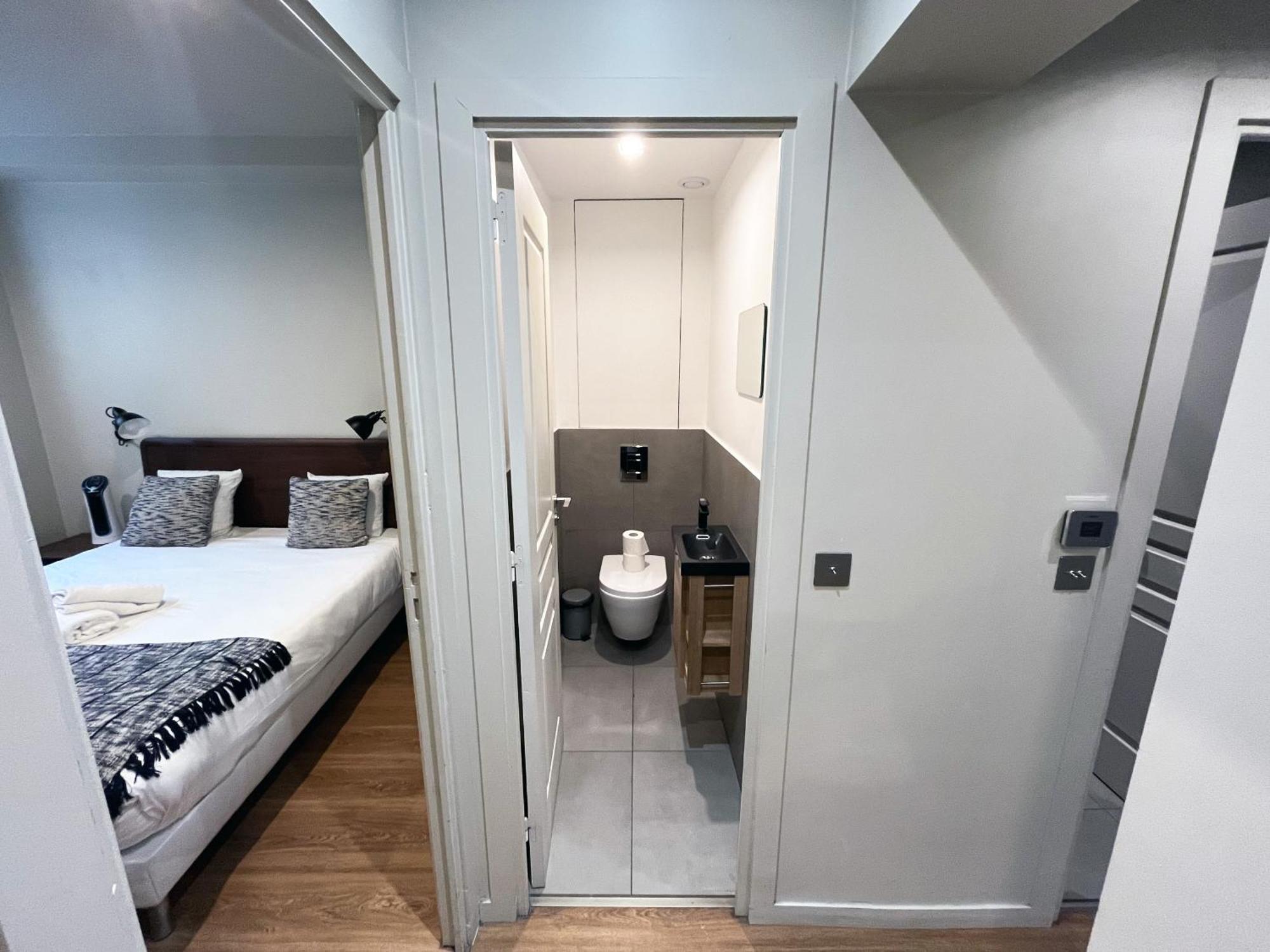 Urban Flat 78 - 3 Bedroom Republique Appartement Parijs