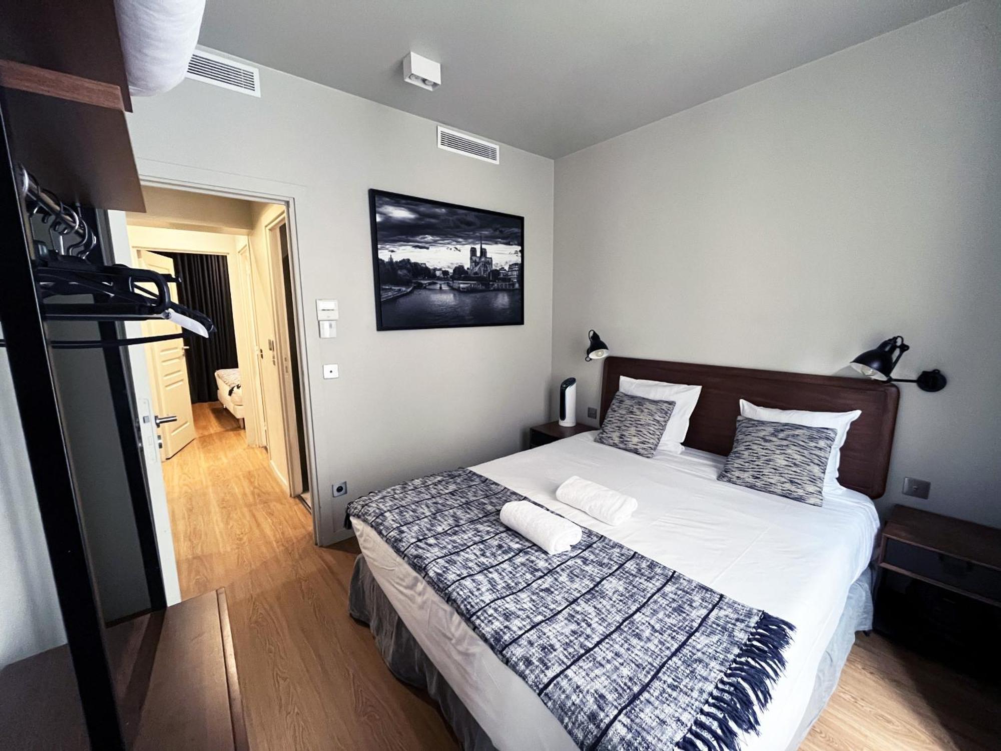 Urban Flat 78 - 3 Bedroom Republique * Paris